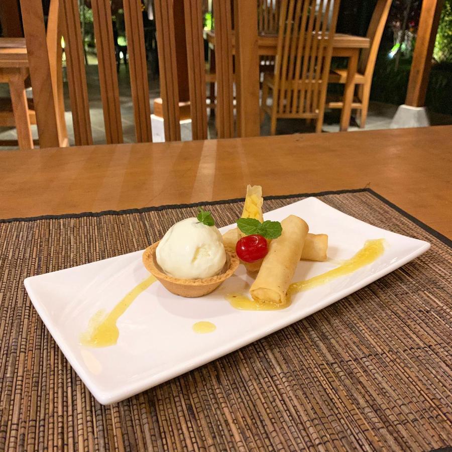 The Nalaya Hotel & Resto มาเกอลัง ภายนอก รูปภาพ